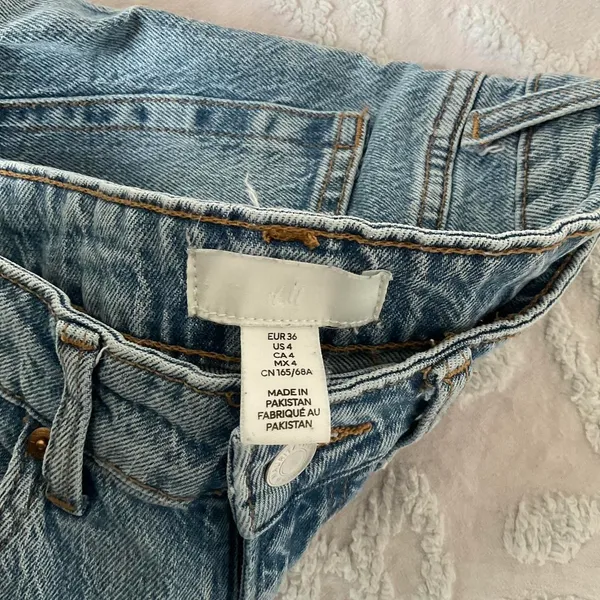 H&M high waist wide leg jean - Image 4