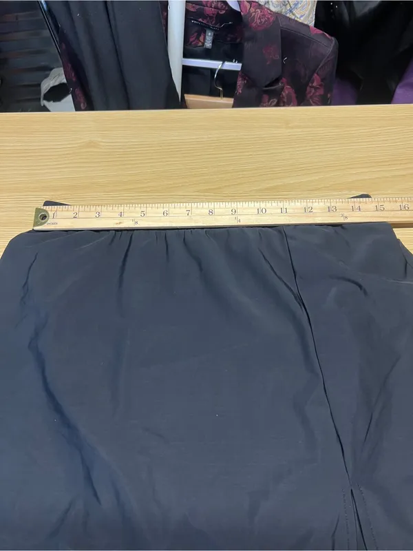 Black Swim Skirt Size 18 Built-In Brief Side Slit Swim Bottom NWOT - Image 10