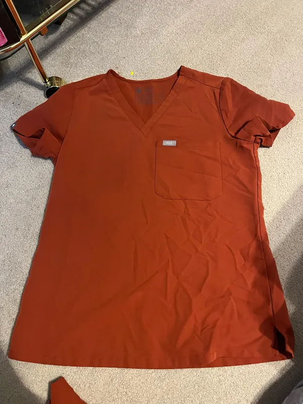 FIGS Scrubs Set - Image 2