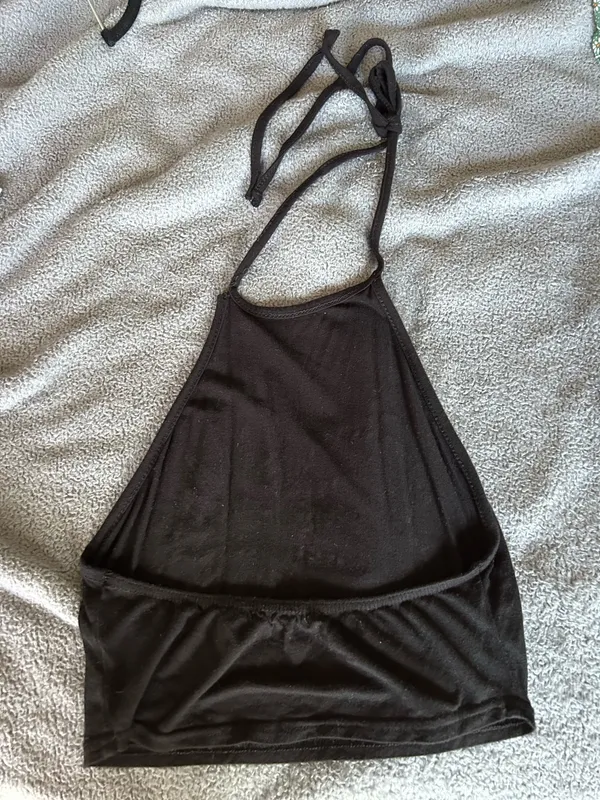 Boohoo Backless Crop Top - Image 2