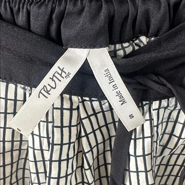 Truth NYC Womens Jogger Pants Grid Print Side Stripe Black White Small - Image 3