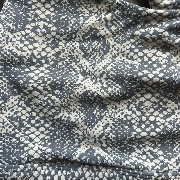 Ultimate Snakeskin Supersonic Sports Bra Size Small - Image 2