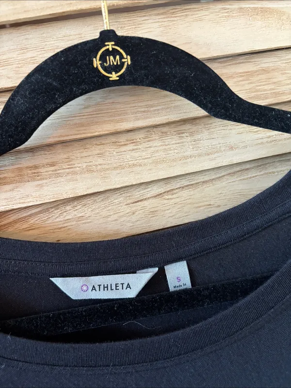 Athleta Black Dropped Short Sleeve Crewneck Tee Small - Image 2
