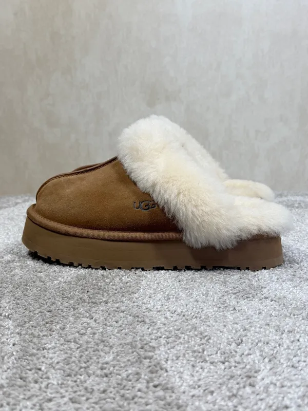 UGG Women’s Disquette Slippers Shoes Suede Sheepskin in Chestnut 7 - Image 5