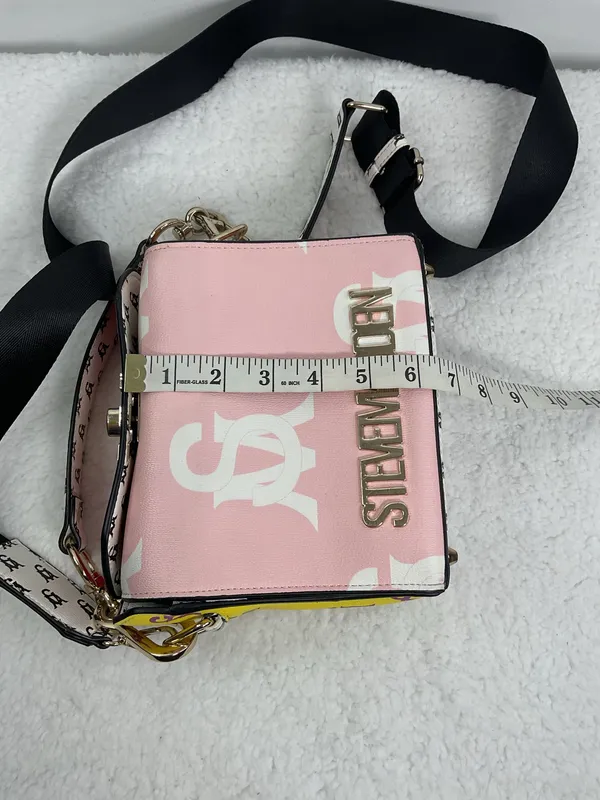 Steve Madden Kinder Box Pink Logo Mini Bag - Image 12