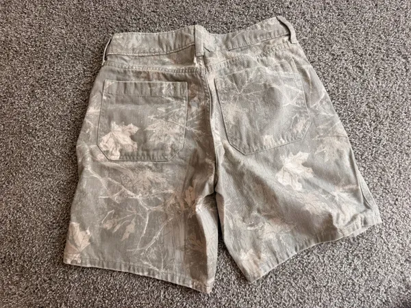 Hollister Baggy Cargo Shorts Camo - Image 2