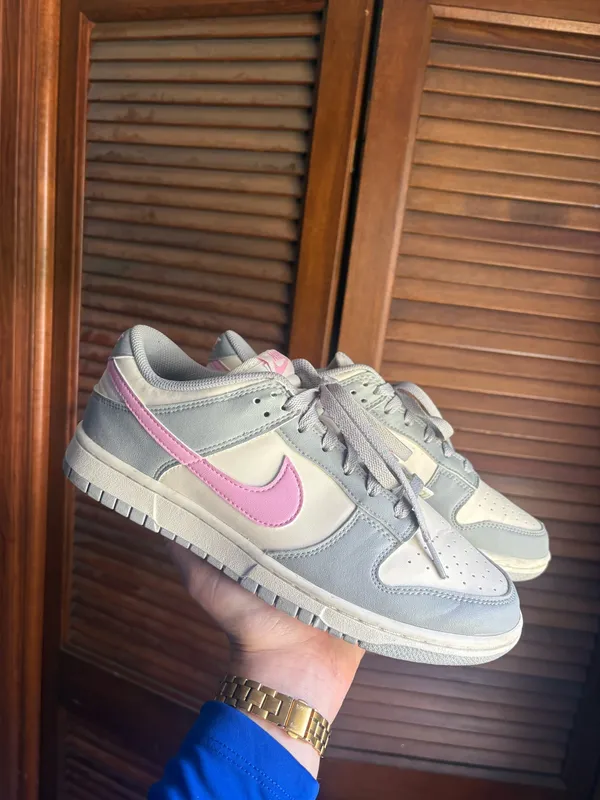 Nike Dunks - Image 2