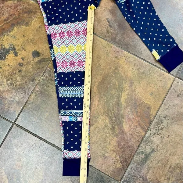 Victoria's Secret Geometric Snowflake Pattern Pajama Leggings Small - Image 2