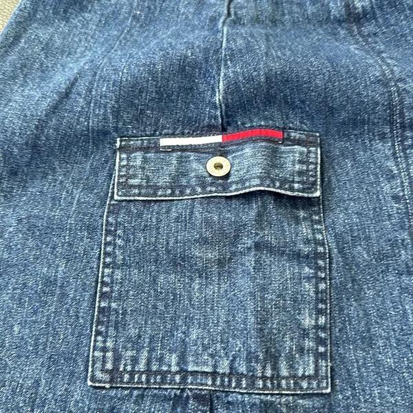 Tommy Hilfiger denim cargo skirt - Image 2