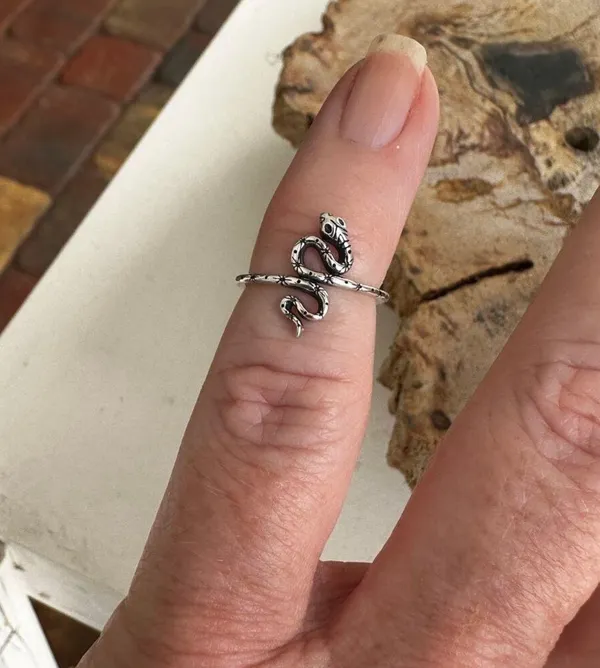 Sterling Silver Snake  Toe Ring - Image 2