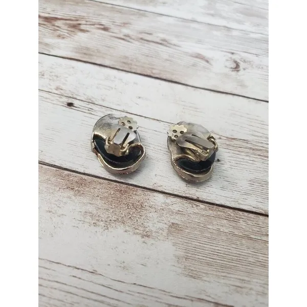 Vintage Clip On Earrings Black Oval with Silver Tone Detail - Poor Condition - Image 5
