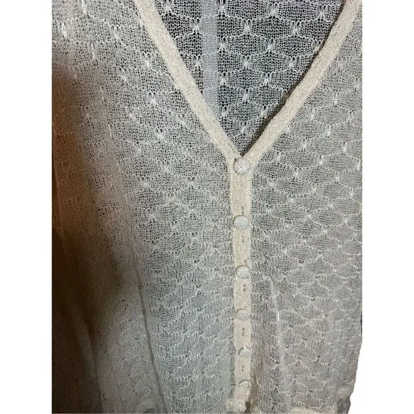 Krazy Kat Ivory Cream Open Knit Long Sleeve Button Front Lace‎ hem Top - Image 5