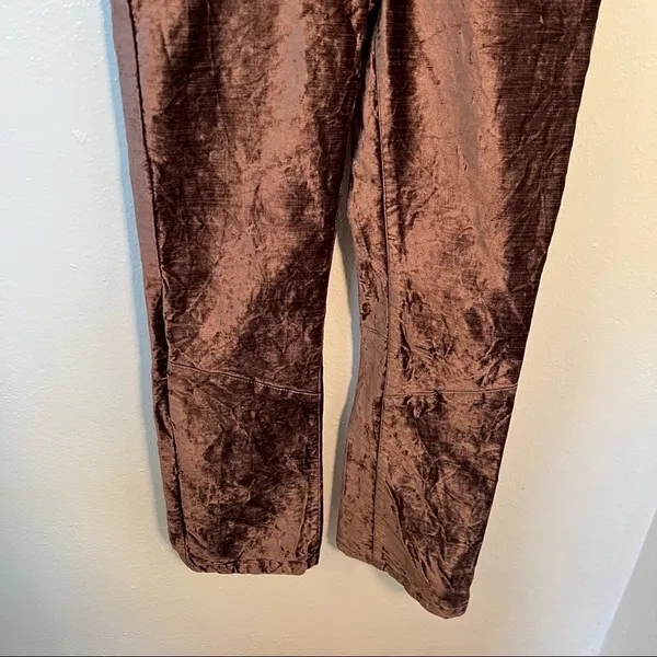 Free People Women's Size 26 Velvet Crop Flare Pants Taupe Brown Purple Stretch‎ - Image 6