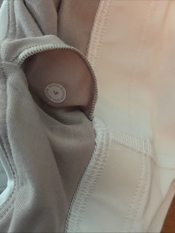 lululemon Energy Bra
Medium Support, B–D Cups - Image 6