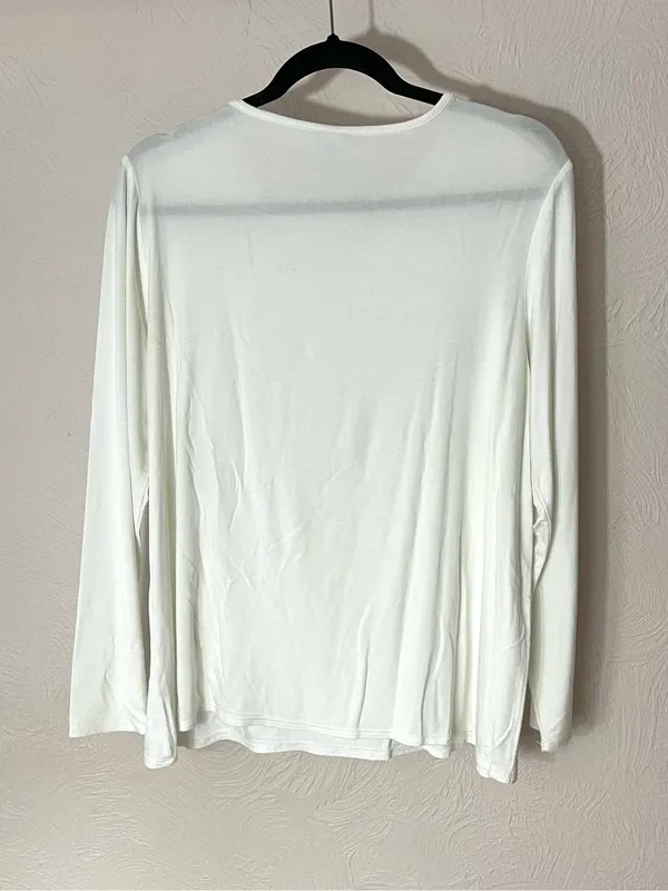 Old Navy Luxe White Long Sleeve Crewneck Top - Image 2