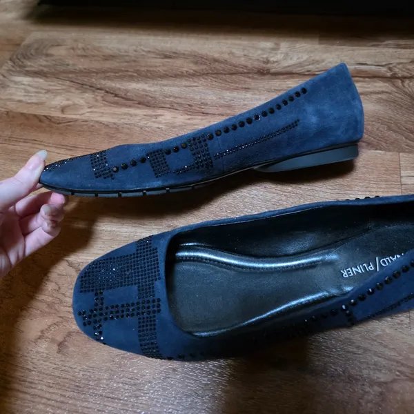 Donald Pliner Navy Suede Rhinestone Embellished Ballet Flats - Image 3