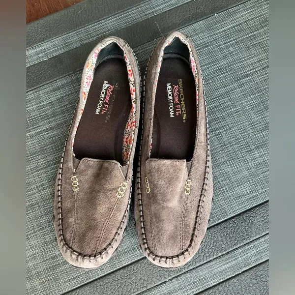 Skechers suede leather loafers ☀️ - Image 9