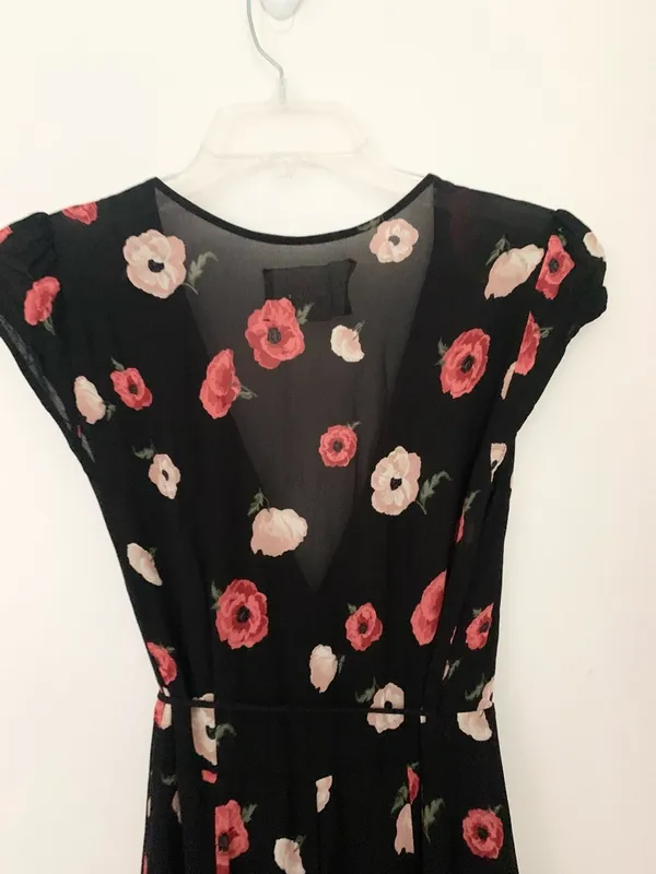 Reformation Carina Wrap Midi Dress Black Floral Viscose V Neck - Image 8