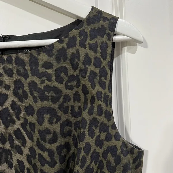 Ann Taylor‎ Size 6 Sheath Dress Animal Print High Neck Sleeveless Lined Back Zip - Image 4