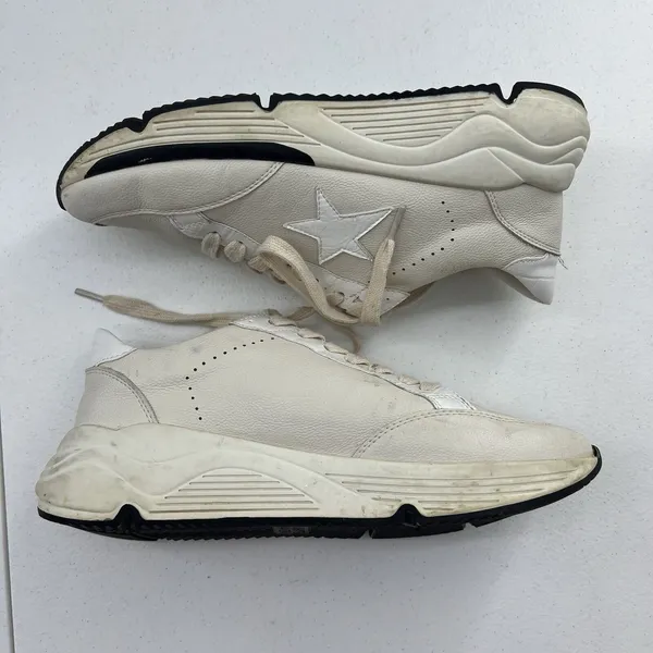 White‎ Raven Size 7.5 Sneakers Fashion Style Tennis Shoes Star Women's Lace Up - Image 2