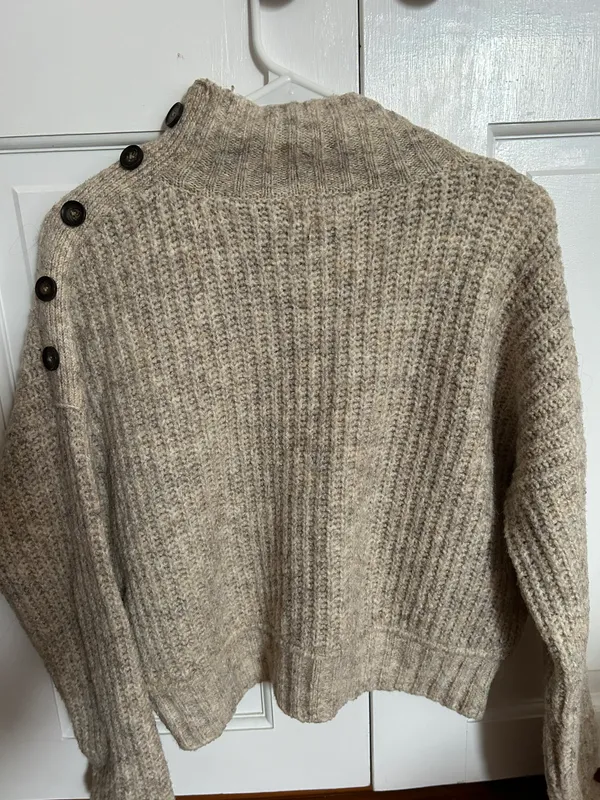 Sweater - Image 3