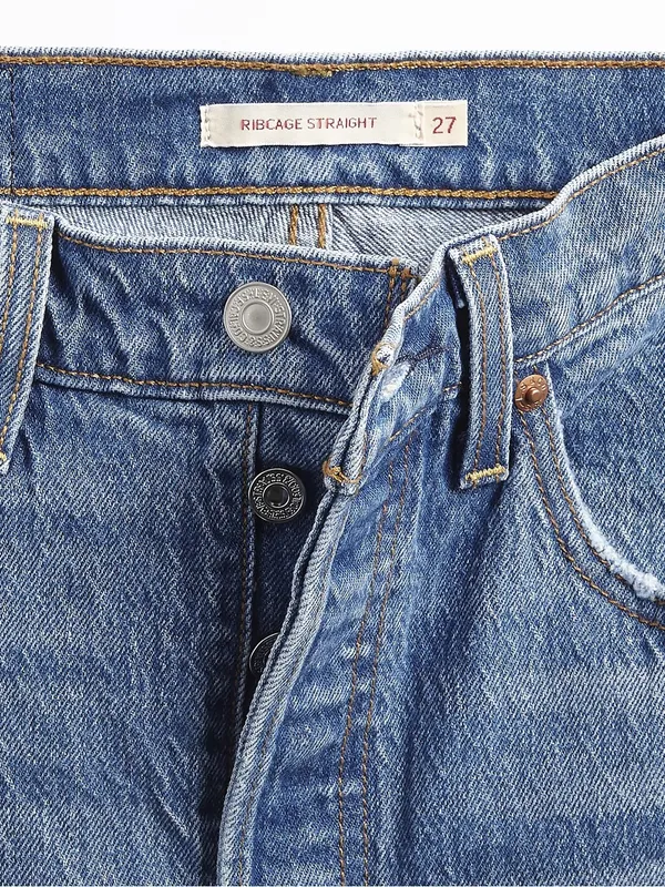 Levi’s Ribcage Straight Jean Size 28 - Image 4