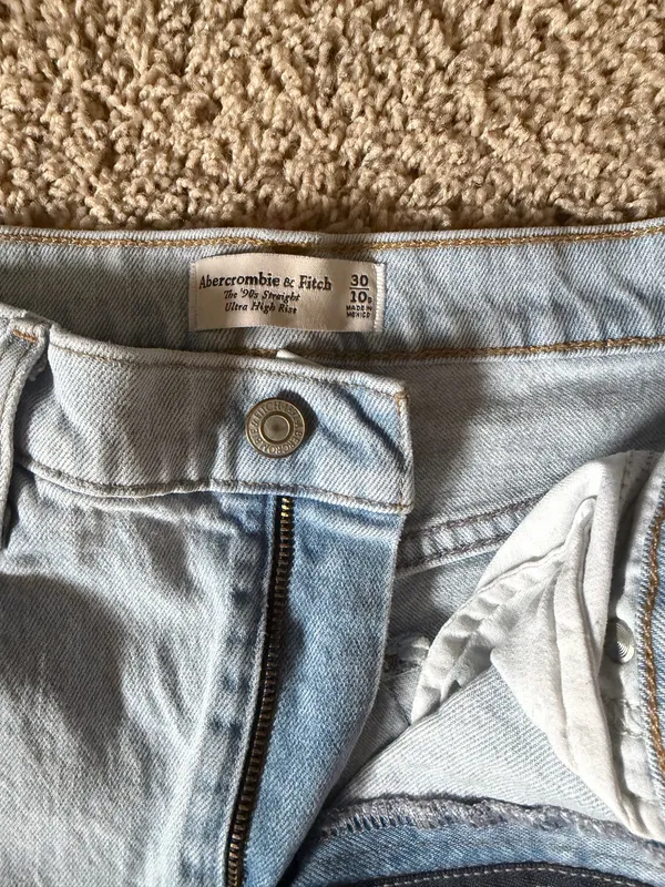 Abercrombie Jeans 90s High-Rise Straight Ultra - Image 5