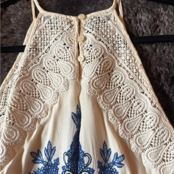 FREE PEOPLE Elegant Blue and White Women's Dress - Image 3