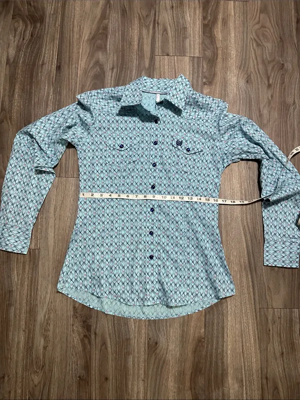 Cinch Women's Light Blue Printed Button-Down Shirt - Image 11