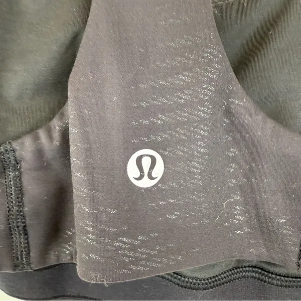 Lululemon Wunder Train Bra Foil *Medium Support Size 4 Women's W2DFTS - Image 3