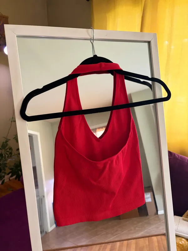 Red halter top Size M - Image 2