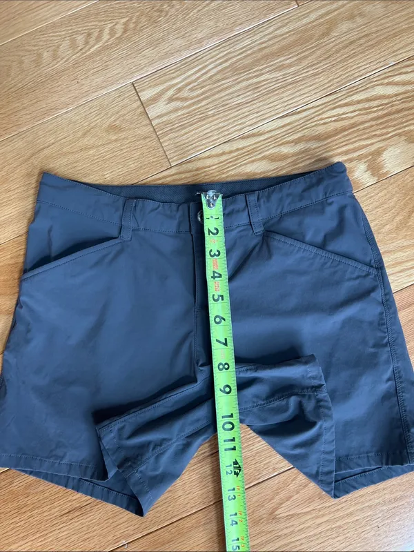 Patagonia Women's Charcoal Gray Athletic Shorts - Image 5