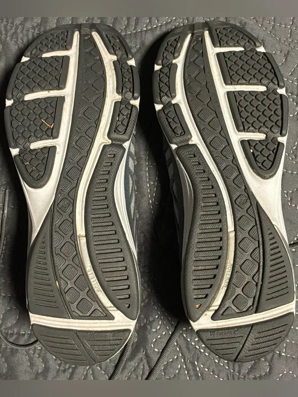New Balance 847v2 Women's Gray Walking Shoes Size 7.5 US - Image 8