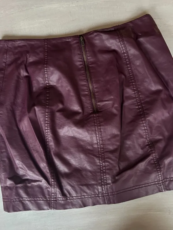 Free People Femme Vegan Leather Mini Skirt Size 8 Size Medium Going Out Skirt - Image 2