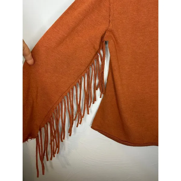 Wrangler Retro Western Fringe Top Women's Size Medium Rust Cowgirl Sweater - Image 3
