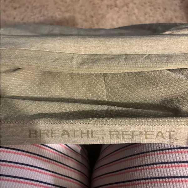Lululemon Swiftly Tech Short-Sleeve Shirt 2.0, size 16 - Image 6