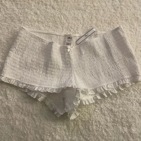 NWT PINK BY FRANKIES BIKINIS BRISTOL POPLIN SHORTS in White. Size XL - Image 4