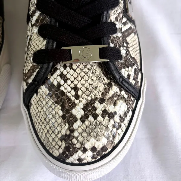 Guess Los Angeles Snake Print Sneakers Women's Size 9‎ Y2K Streetwear Luxe Chic - Image 8