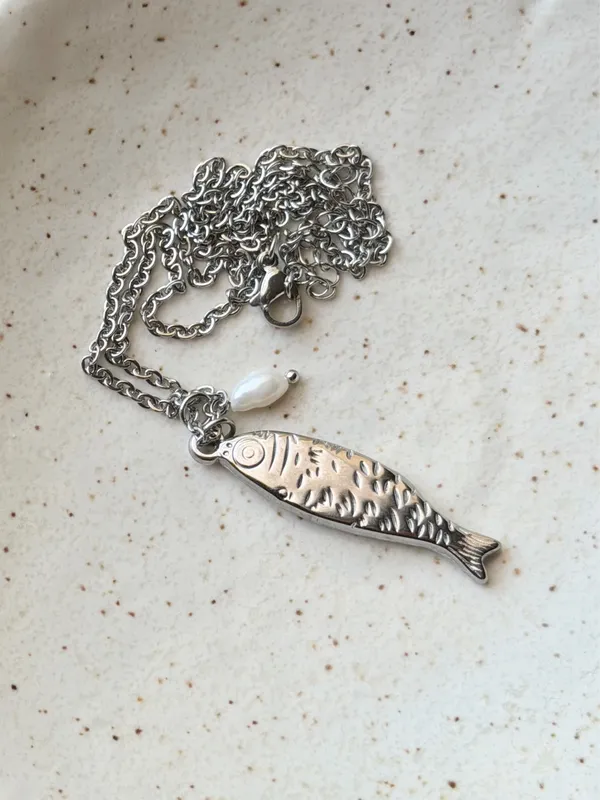 Handmade stainless steel fish boho funky chic necklace🌀🐟 - Image 4