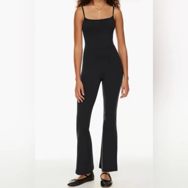 Wilfred Free Aritzia Divinity Jumpsuit Kick Flare Athletic Sz M 869 - Image 11