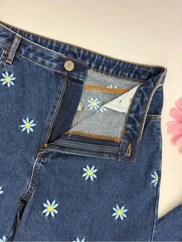 Lucy & Yak Dana Jeans Daisy Mae Embroidery Organic Cotton High Rise 80s Mom - Image 11