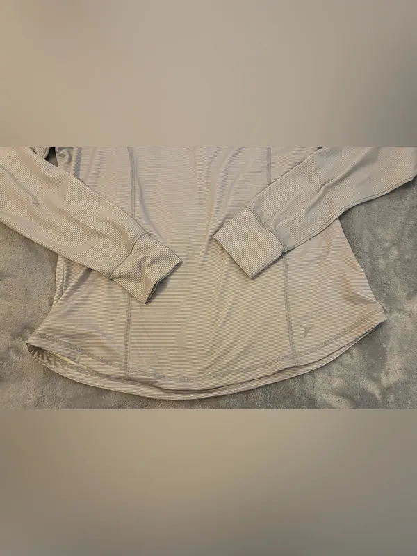 Old Navy Women's Light Beige/Gray Half-Zip Semi-Fitted Long Sleeve Top Size XL - Image 5
