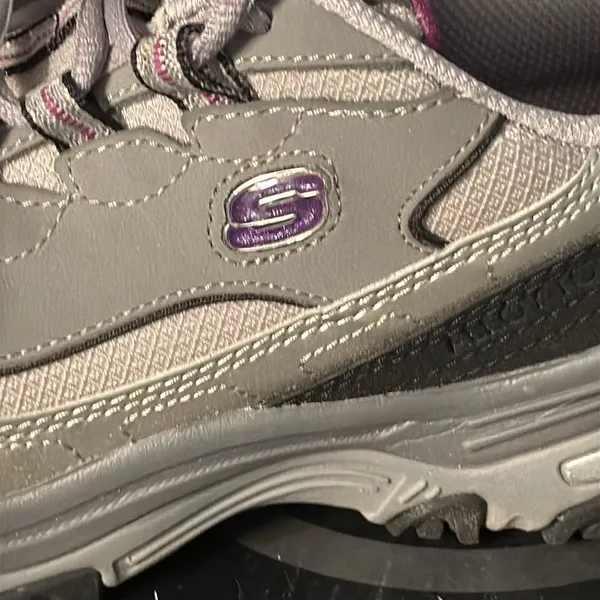 Skechers D’Lite Slip Resistant Composite For Work Shoes‎ Size 7 - Image 2