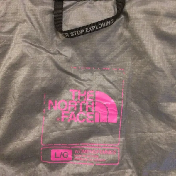 The North Face silver thermoball puffer women’s large - Image 5