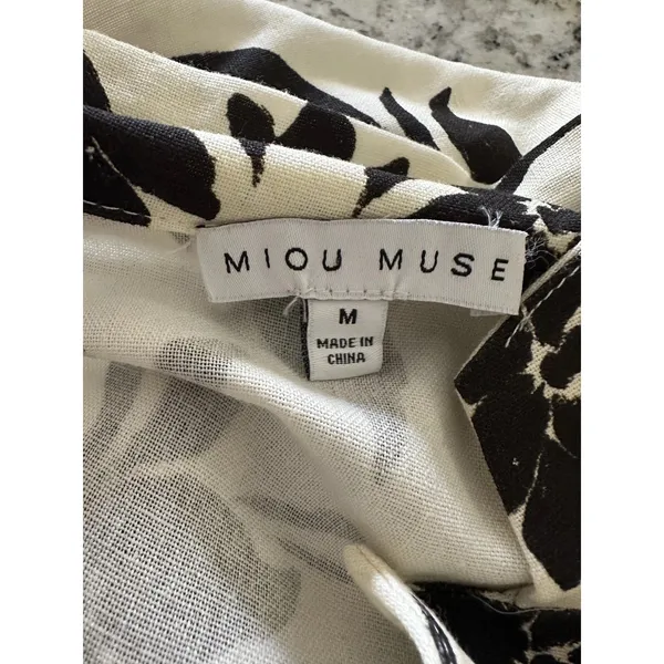 Miou Muse Beige/Black Floral Button-Front Collared Midi dress Size Medium - Image 10