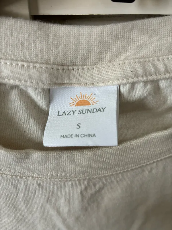 Lazy Sundays Howdy Tee - Image 2