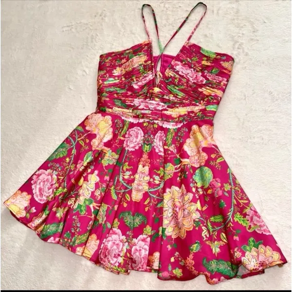 NWOT Rococo Sand Chloe Short Mini Dress size Medium - Image 4