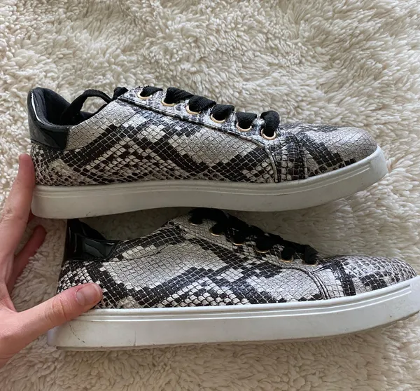 These Three Boutique Sneakers - Image 3