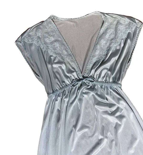 Vintage 90s Teal Deep V Slip Nightgown 🔥 - Image 4
