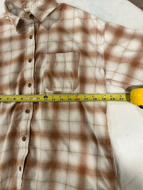 Aeropostale Tan & Cream Plaid Flannel Button Down Shirt - Small - Image 6